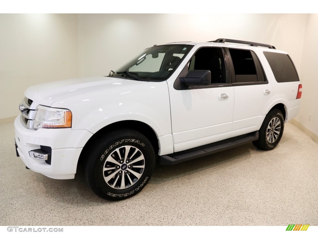2015 Expedition XLT 4x4 - Oxford White / Ebony photo #3