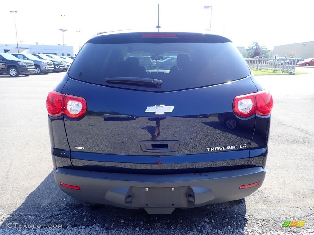 2010 Traverse LS AWD - Dark Blue Metallic / Dark Gray/Light Gray photo #3