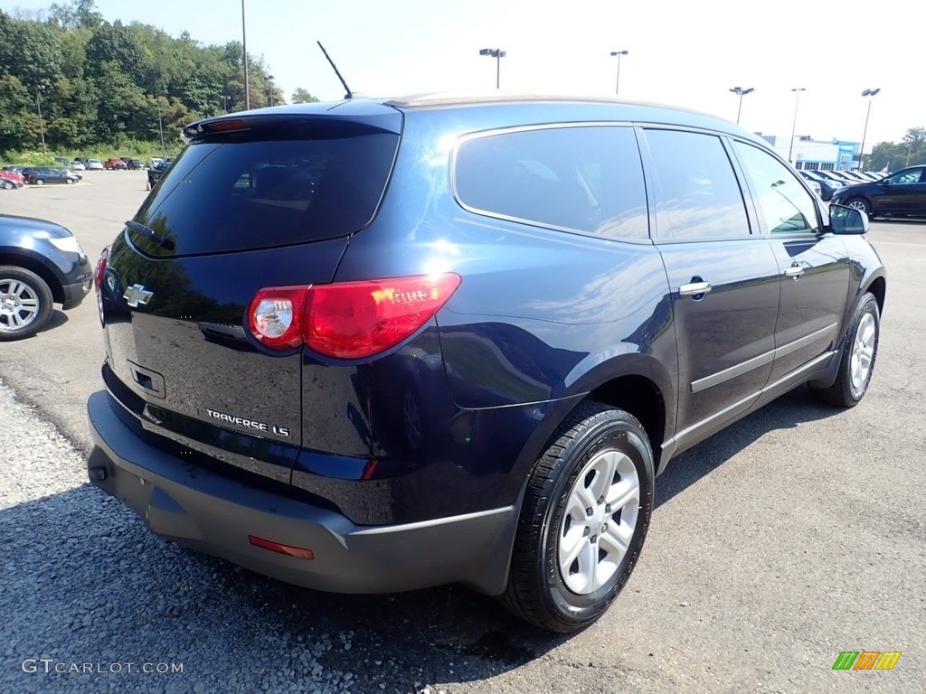 2010 Traverse LS AWD - Dark Blue Metallic / Dark Gray/Light Gray photo #4