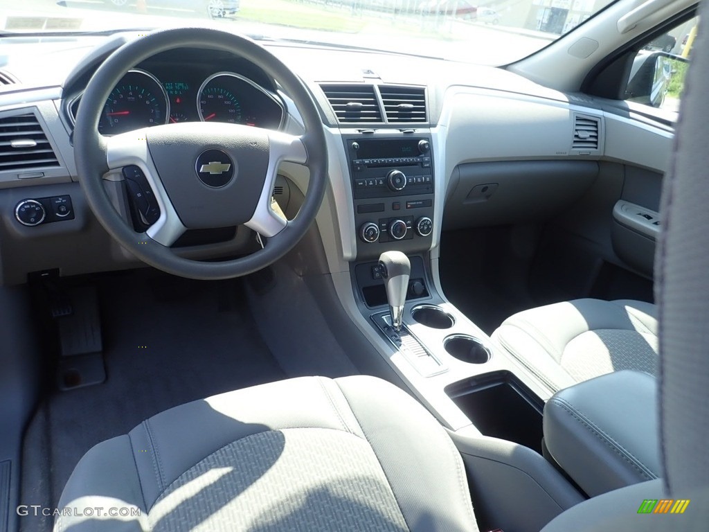 2010 Traverse LS AWD - Dark Blue Metallic / Dark Gray/Light Gray photo #11