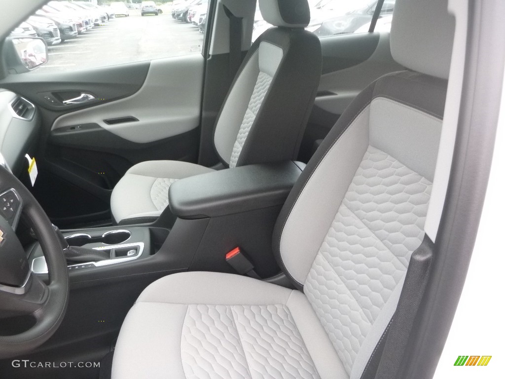 2019 Equinox LS - Summit White / Medium Ash Gray photo #13
