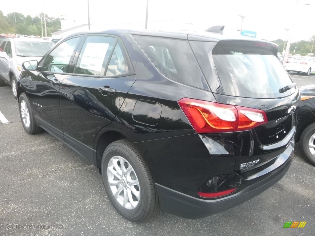 2019 Equinox LS AWD - Mosaic Black Metallic / Medium Ash Gray photo #3