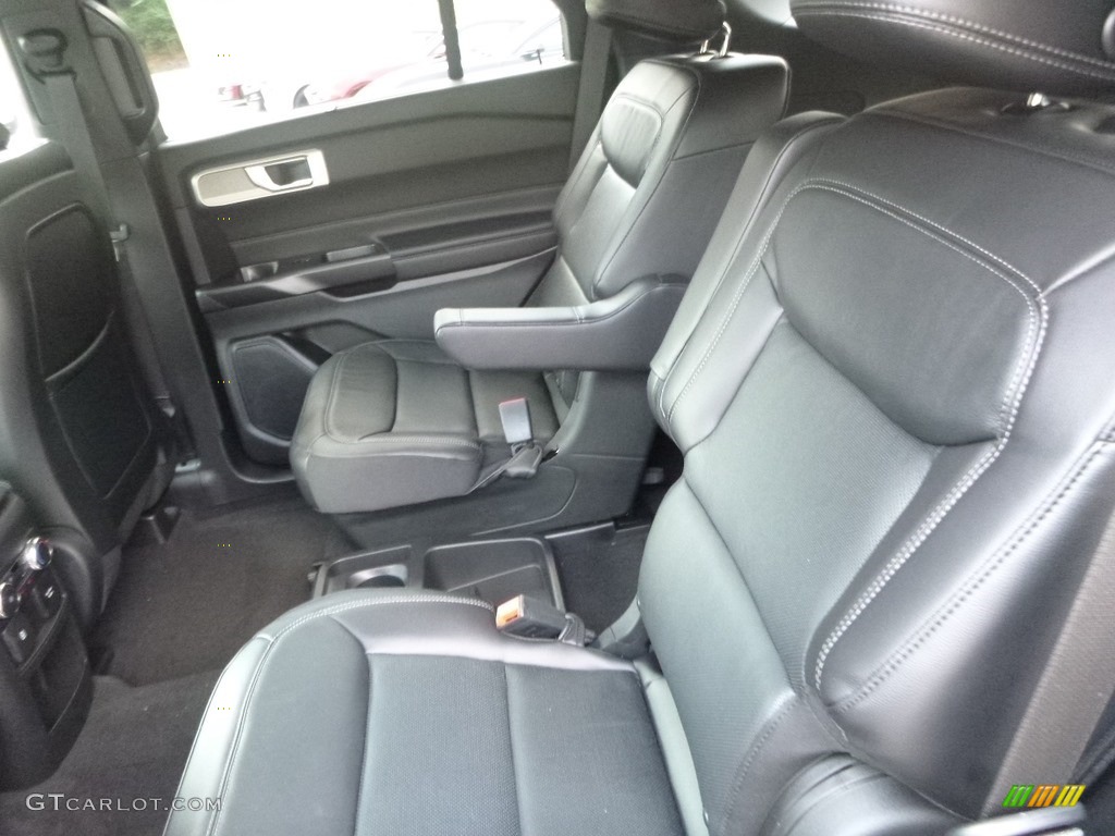 2020 Ford Explorer Limited 4WD Rear Seat Photo #134748984 | GTCarLot.com