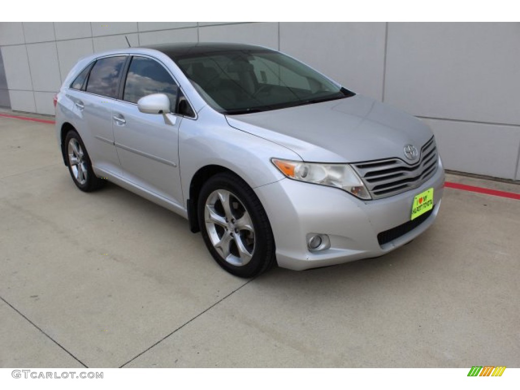 2010 Venza V6 - Classic Silver Metallic / Ivory photo #2