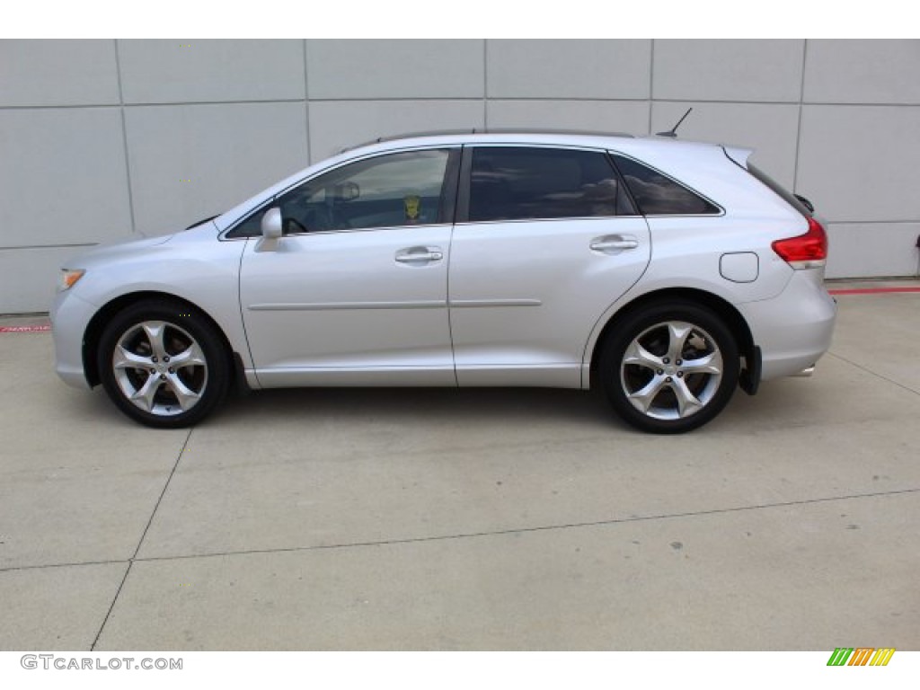 2010 Venza V6 - Classic Silver Metallic / Ivory photo #10