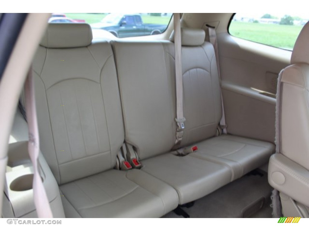 2012 Enclave FWD - White Diamond Tricoat / Cashmere photo #33