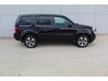 2015 Crystal Black Pearl Honda Pilot SE  photo #9