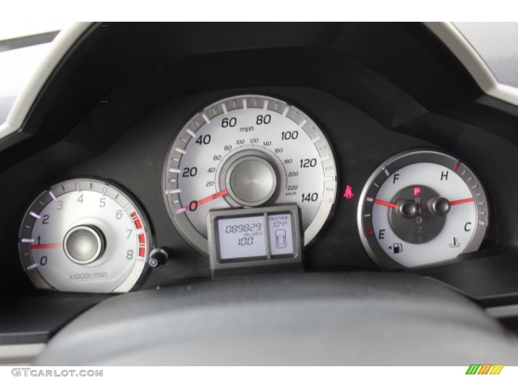 2015 Pilot SE - Crystal Black Pearl / Gray photo #18