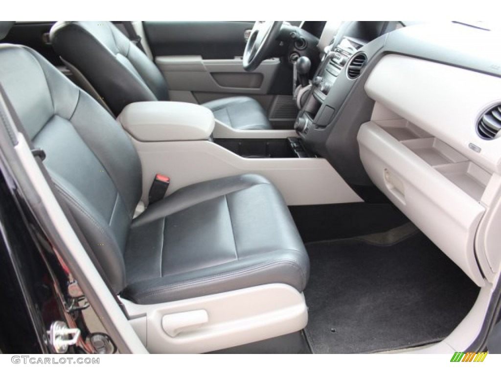 2015 Pilot SE - Crystal Black Pearl / Gray photo #34