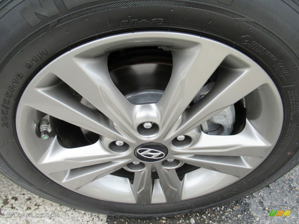 2017 Elantra Value Edition - White / Black photo #7