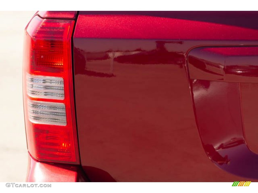 2014 Patriot Latitude - Deep Cherry Red Crystal Pearl / Dark Slate Gray/Light Pebble photo #10