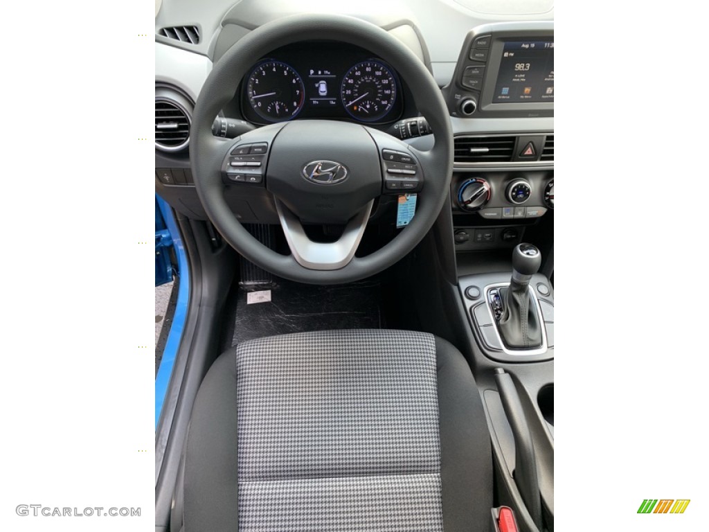 2020 Hyundai Kona SE AWD Gray/Black Steering Wheel Photo #134757183