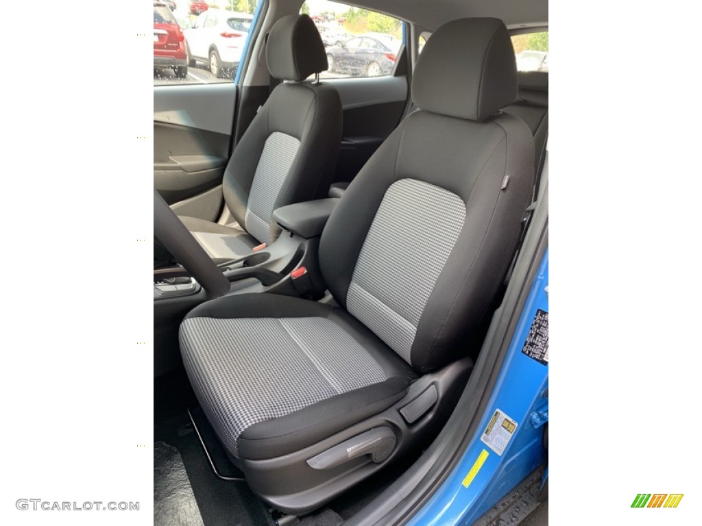 2020 Hyundai Kona SE AWD Front Seat Photo #134757204