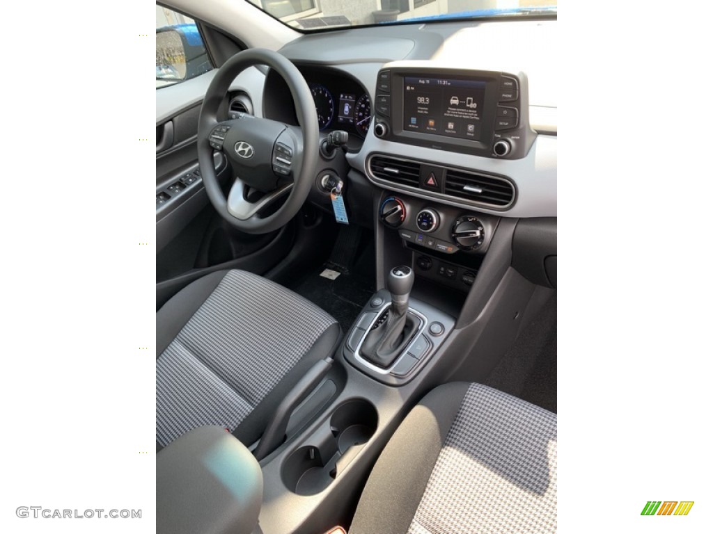 2020 Hyundai Kona SE AWD Gray/Black Dashboard Photo #134757471