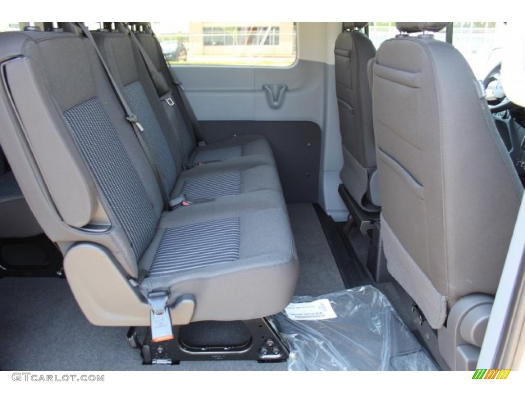 2019 Transit Passenger Wagon XLT 350 MR Long - Oxford White / Charcoal black photo #23