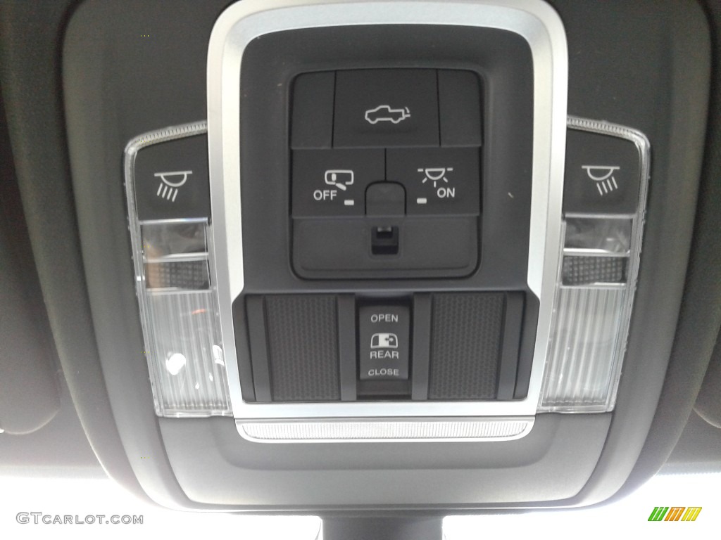 2019 Ram 2500 Laramie Crew Cab 4x4 Controls Photo #134761236