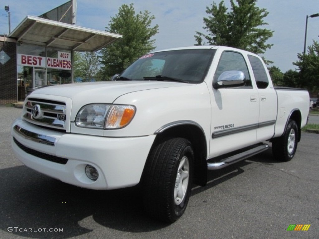 2004 Tundra SR5 Access Cab 4x4 - Natural White / Light Charcoal photo #6