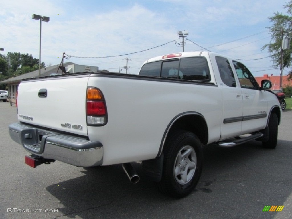 2004 Tundra SR5 Access Cab 4x4 - Natural White / Light Charcoal photo #10