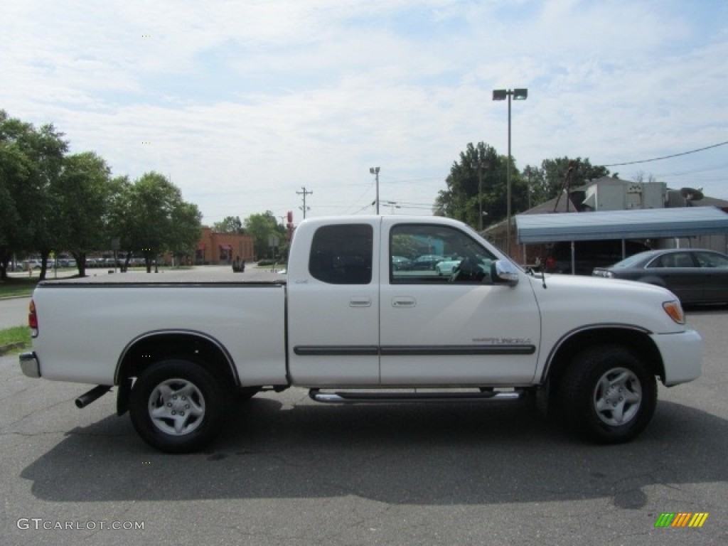 2004 Tundra SR5 Access Cab 4x4 - Natural White / Light Charcoal photo #11