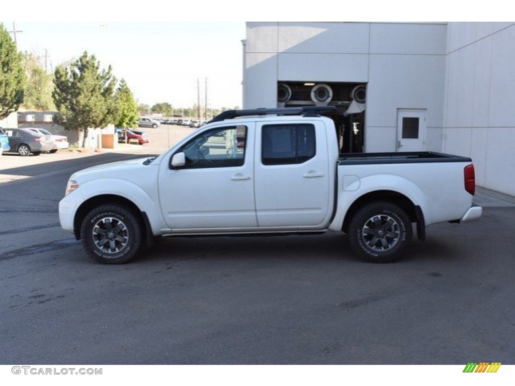 2014 Frontier Pro-4X Crew Cab 4x4 - Glacier White / Pro-4X Graphite/Steel photo #3