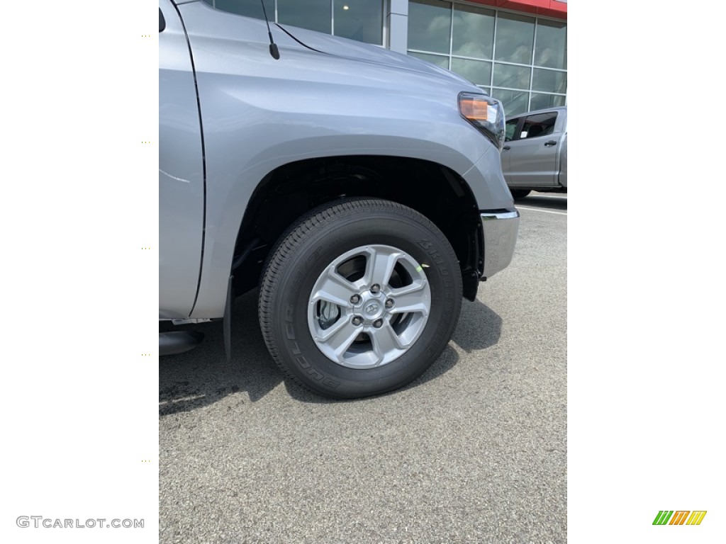 2019 Tundra SR5 CrewMax 4x4 - Silver Sky Metallic / Graphite photo #35