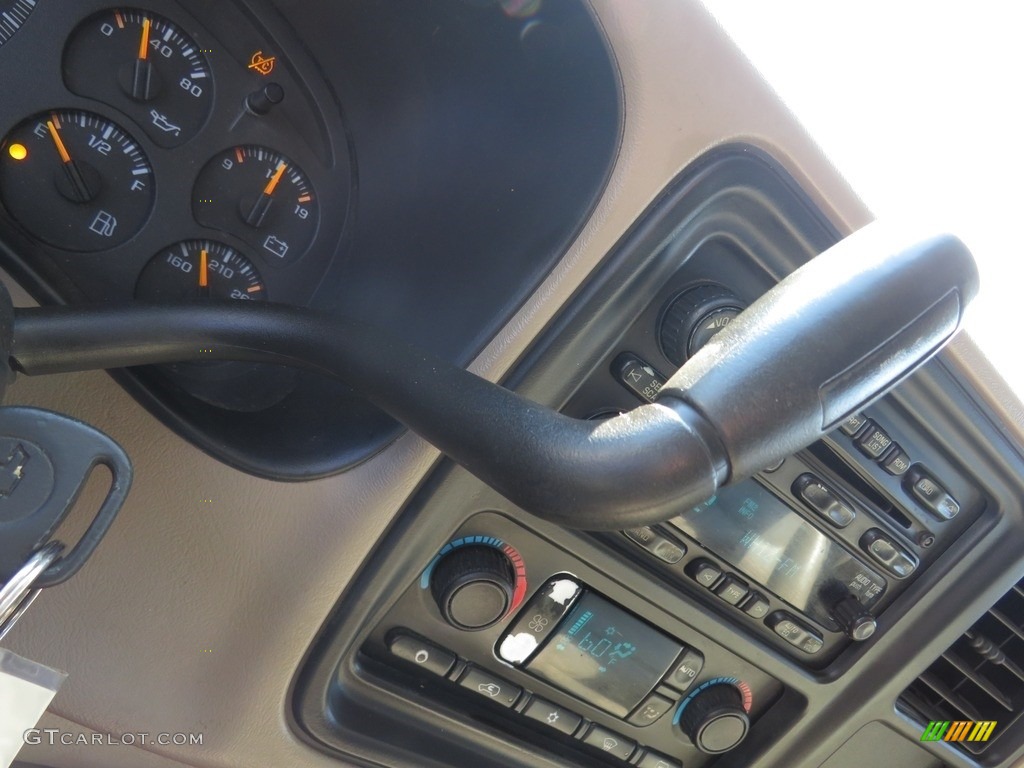 2005 Tahoe Z71 4x4 - Silver Birch Metallic / Tan/Neutral photo #32