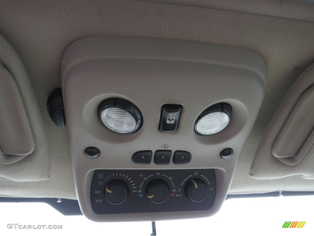 2005 Tahoe Z71 4x4 - Silver Birch Metallic / Tan/Neutral photo #39