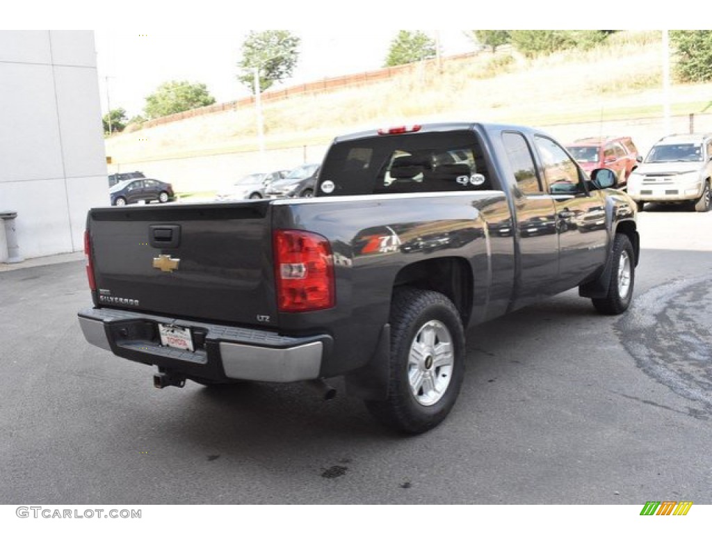 2011 Silverado 1500 LTZ Extended Cab 4x4 - Taupe Gray Metallic / Ebony photo #6