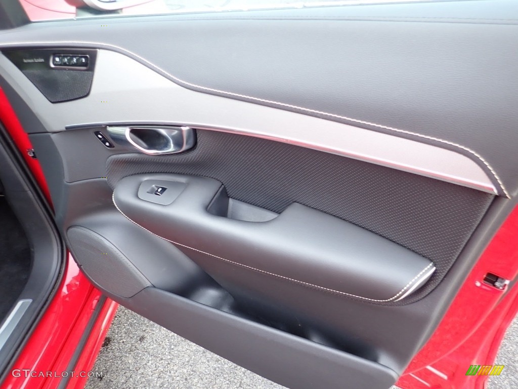 2019 Volvo XC90 T5 AWD R-Design Charcoal Door Panel Photo #134775687