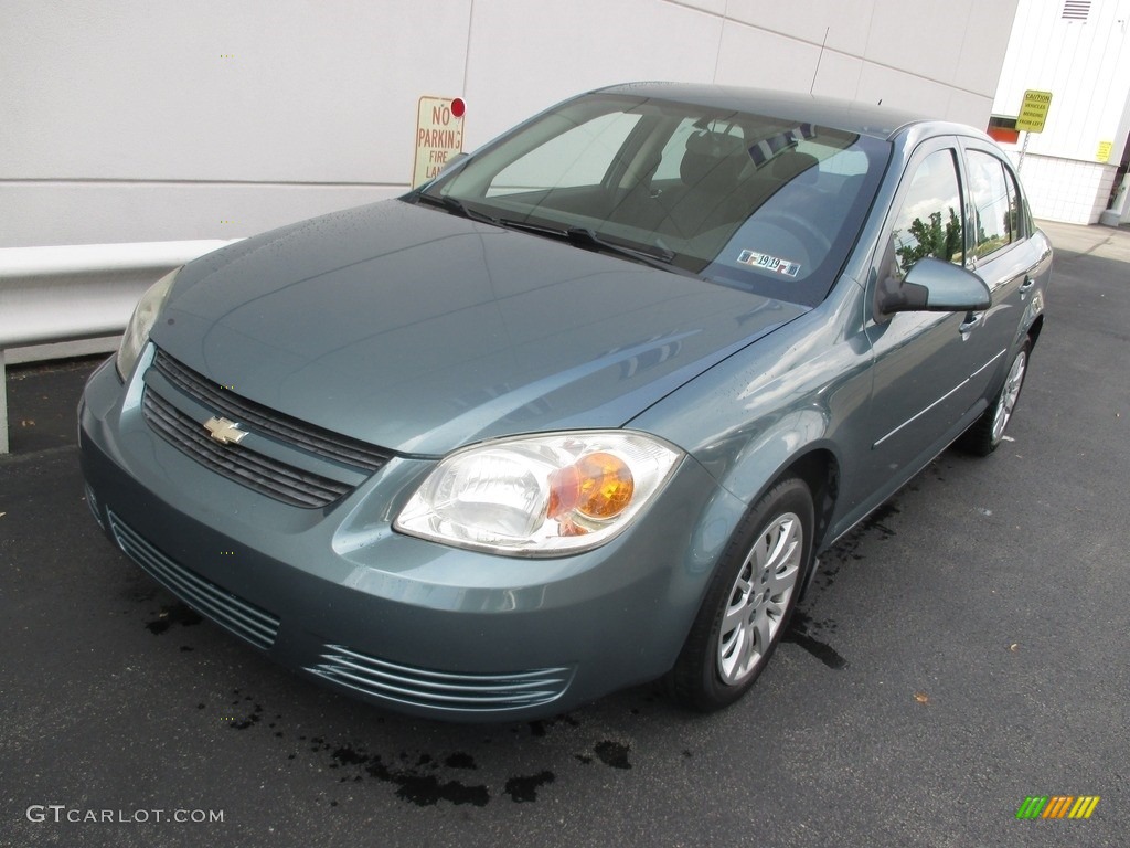 2010 Cobalt LT Sedan - Silver Moss Metallic / Gray photo #8