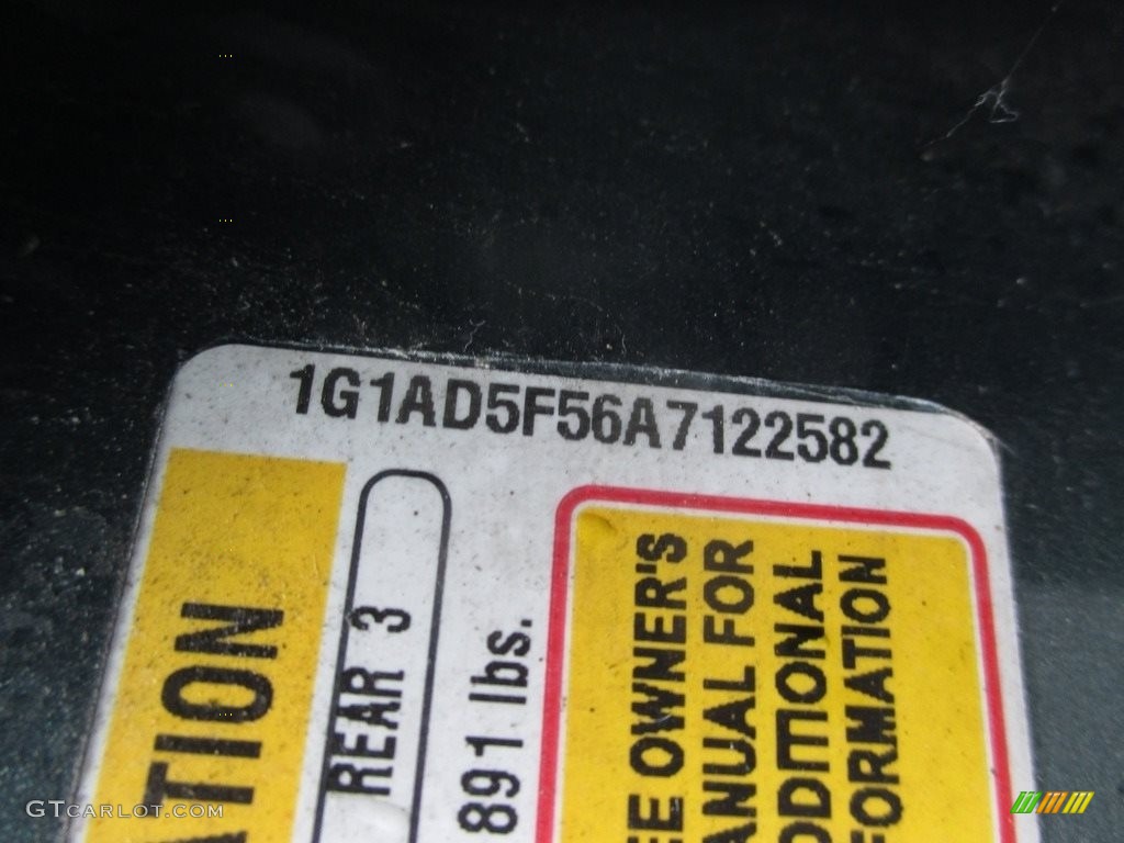 2010 Cobalt LT Sedan - Silver Moss Metallic / Gray photo #19