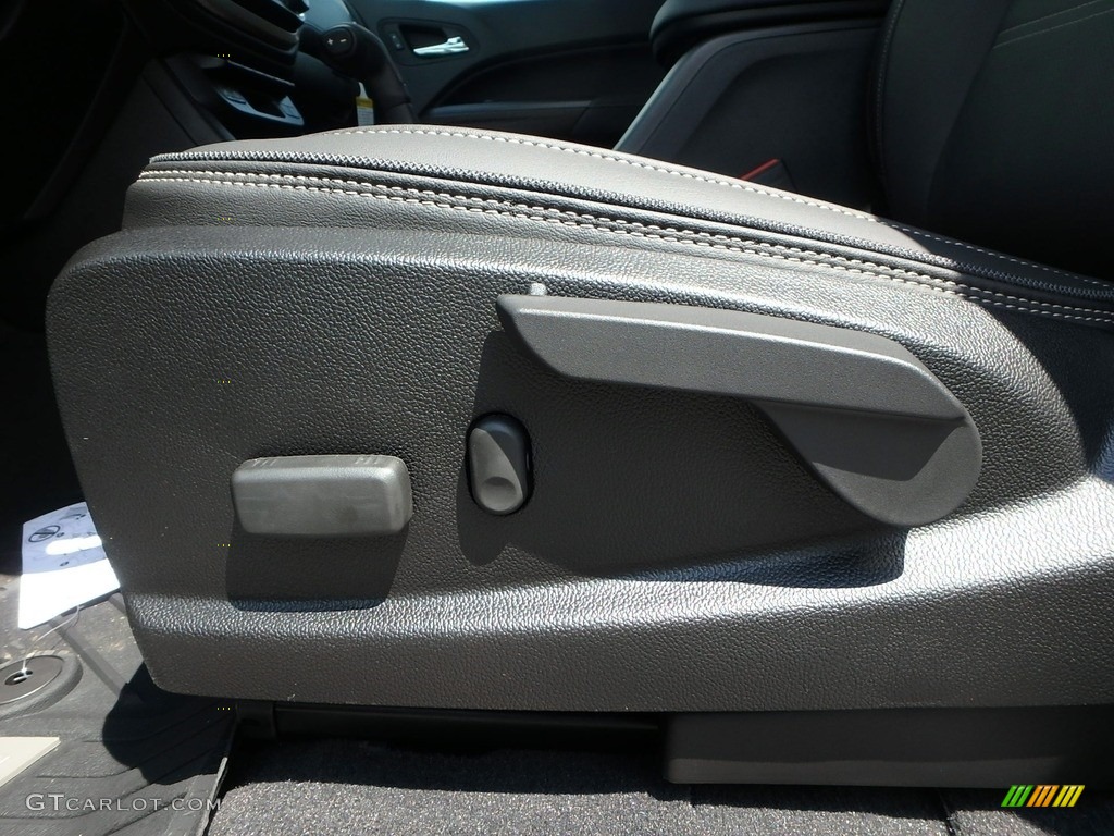 2020 GMC Canyon Denali Crew Cab 4WD Front Seat Photo #134781237