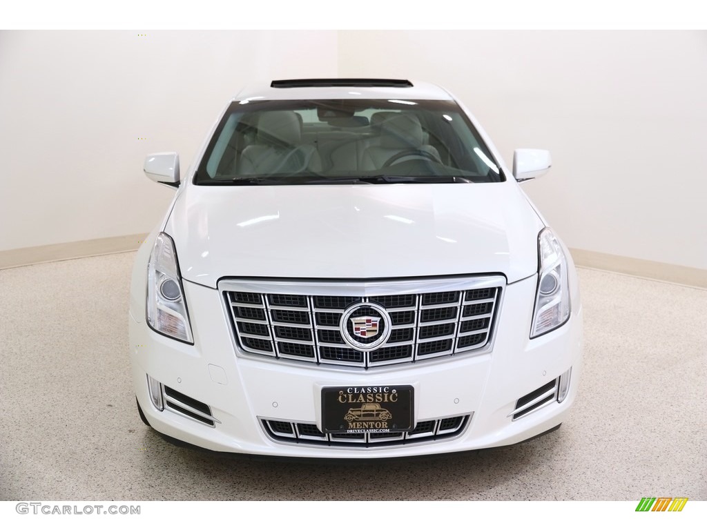 2014 XTS Luxury FWD - White Diamond Tricoat / Shale/Cocoa photo #2