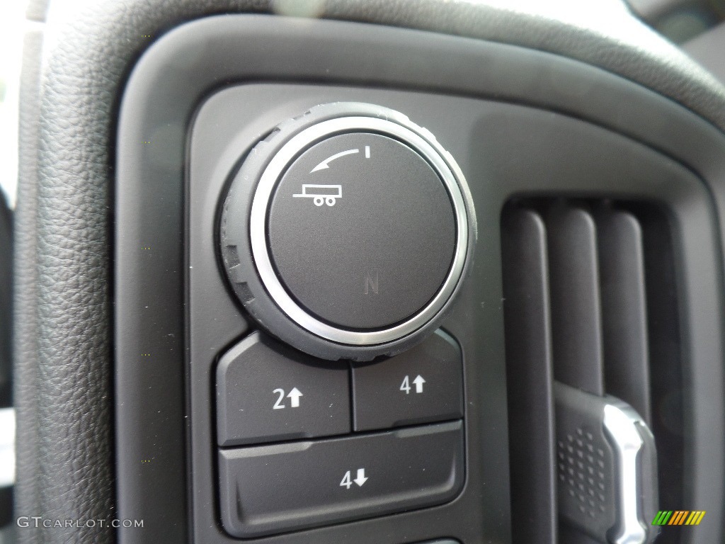 2020 Chevrolet Silverado 2500HD Custom Crew Cab 4x4 Controls Photo #134783769