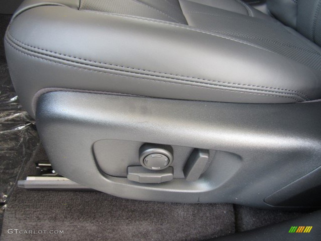 2020 Land Rover Range Rover Sport HSE Dynamic Front Seat Photo #134786731