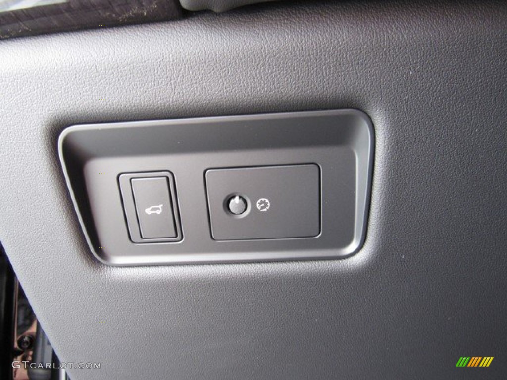2020 Land Rover Range Rover Sport HSE Dynamic Controls Photo #134786764