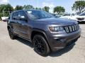 Front 3/4 View of 2020 Grand Cherokee Altitude 4x4
