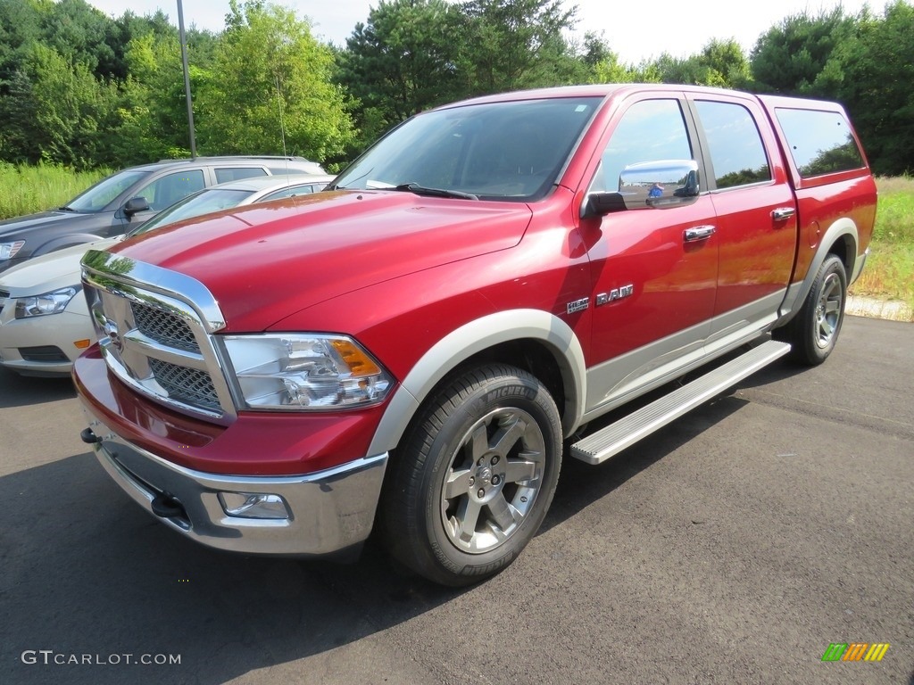 2009 Ram 1500 Laramie Crew Cab 4x4 - Inferno Red Crystal Pearl / Light Pebble Beige/Bark Brown photo #2