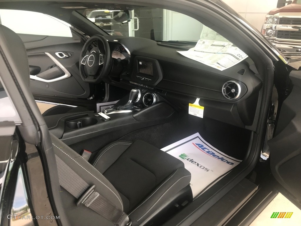 Jet Black Interior 2020 Chevrolet Camaro LT Coupe Photo #134792309