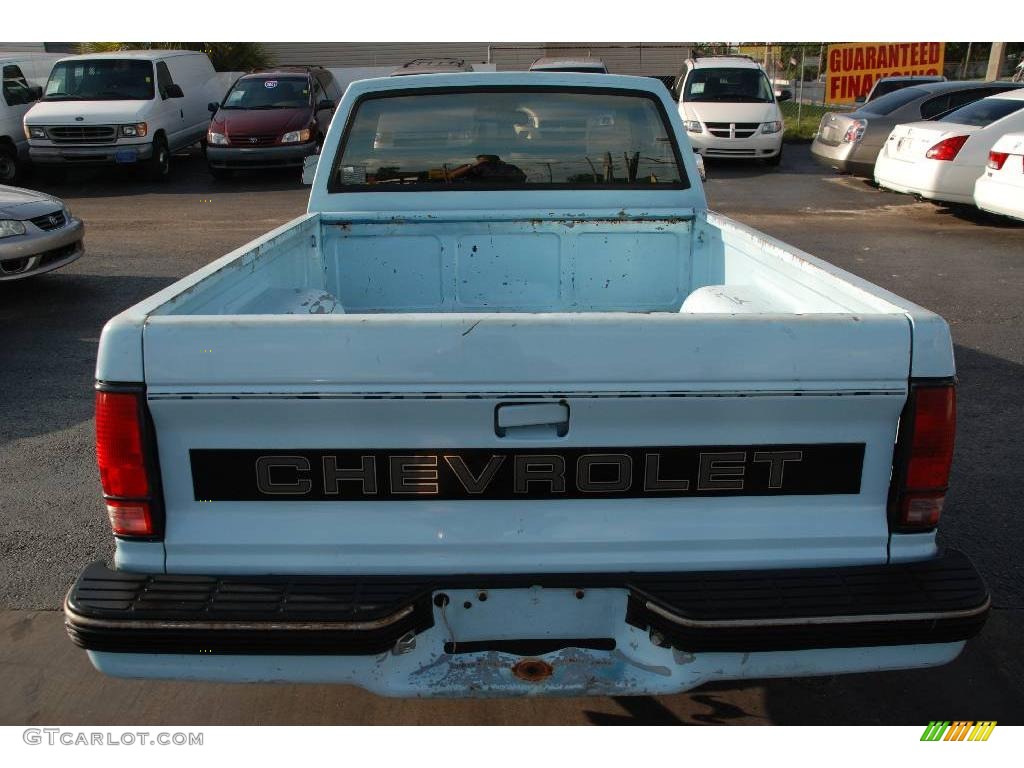 1992 S10 Regular Cab - Sky Blue / Blue photo #6