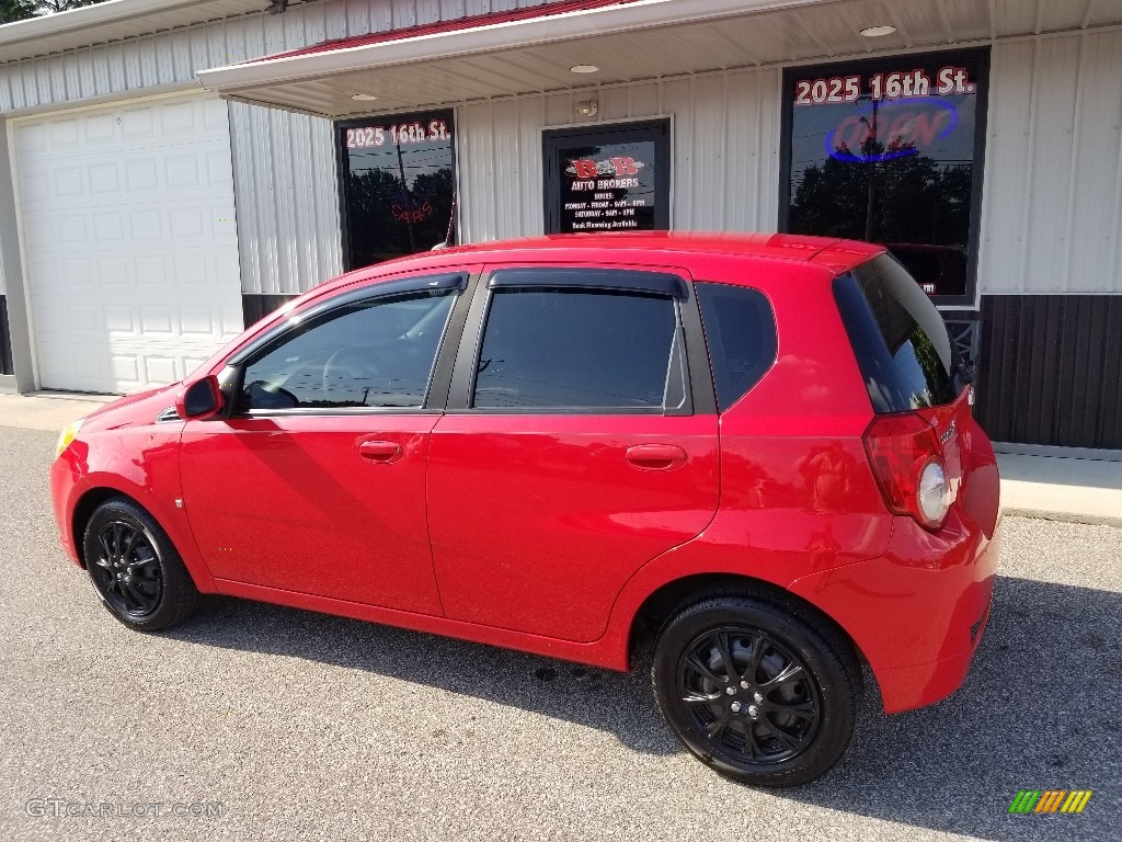 2009 Aveo Aveo5 LT - Victory Red / Charcoal photo #3