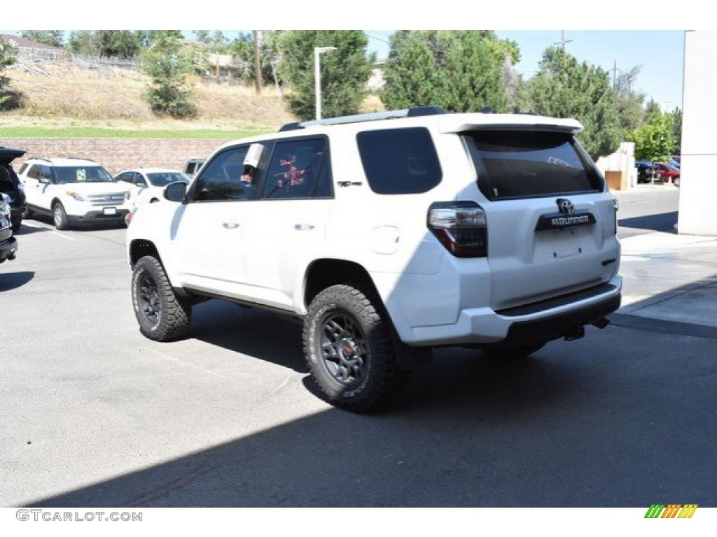 2017 4Runner TRD Off-Road 4x4 - Super White / Black photo #4
