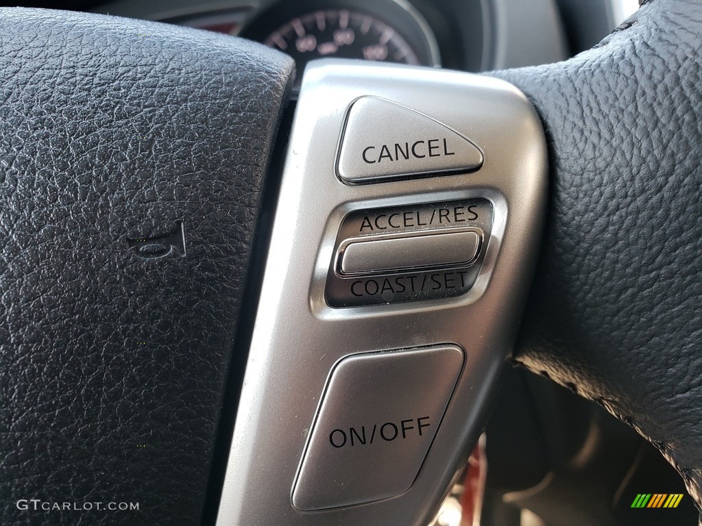 2014 Versa Note SV - Red Brick / Charcoal photo #11