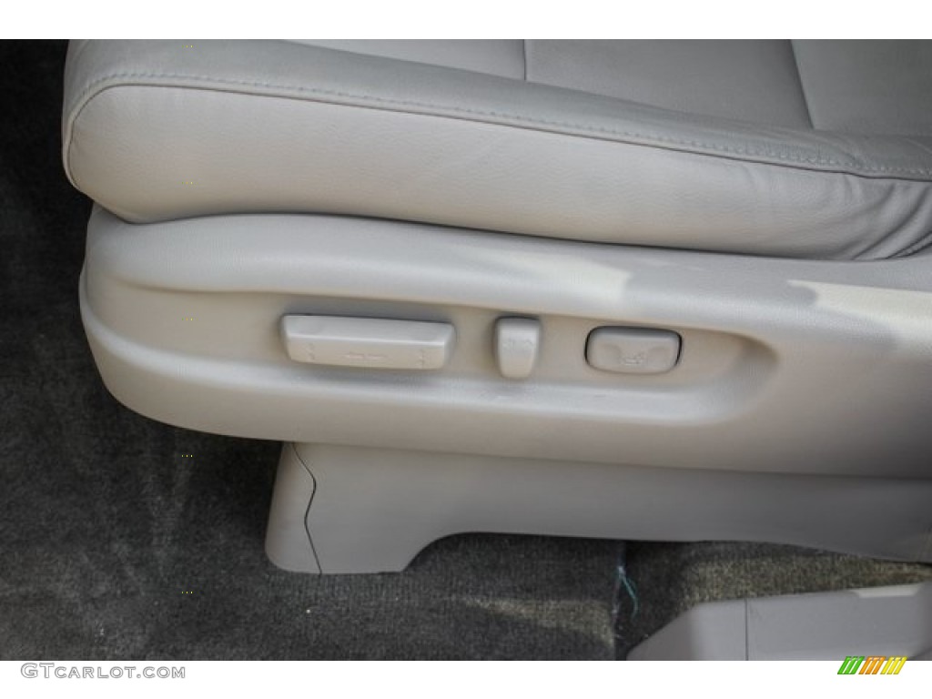 2016 Odyssey EX-L - Obsidian Blue Pearl / Gray photo #16