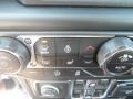 2020 Jeep Gladiator Overland 4x4 Controls