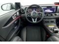 Black - E 300 Sedan Photo No. 11
