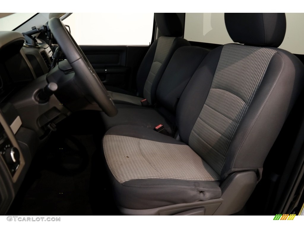 2012 Ram 1500 Express Regular Cab 4x4 - Black / Dark Slate Gray/Medium Graystone photo #5