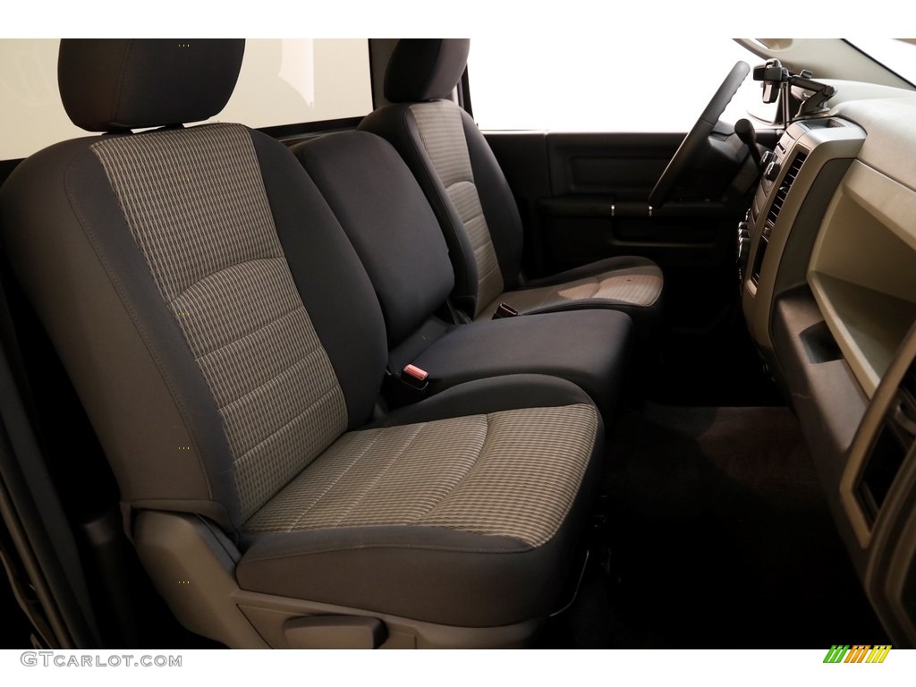 2012 Ram 1500 Express Regular Cab 4x4 - Black / Dark Slate Gray/Medium Graystone photo #14