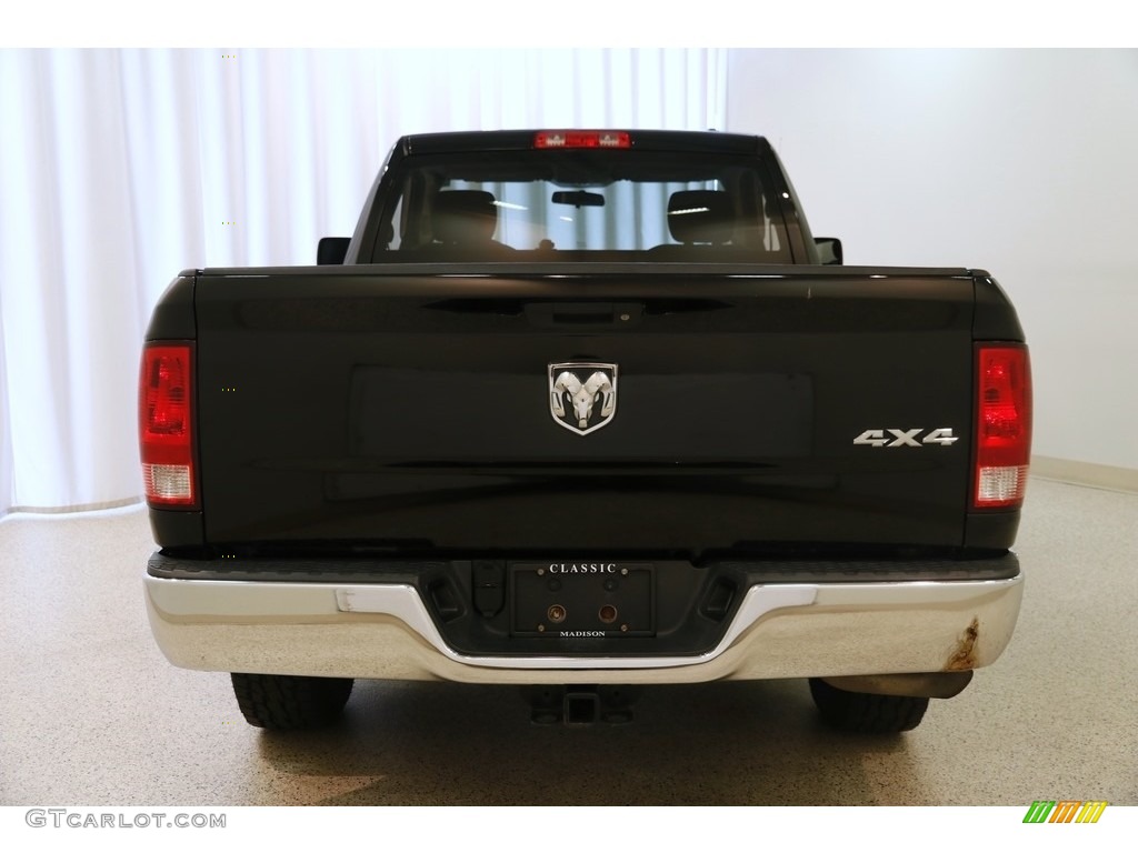 2012 Ram 1500 Express Regular Cab 4x4 - Black / Dark Slate Gray/Medium Graystone photo #15
