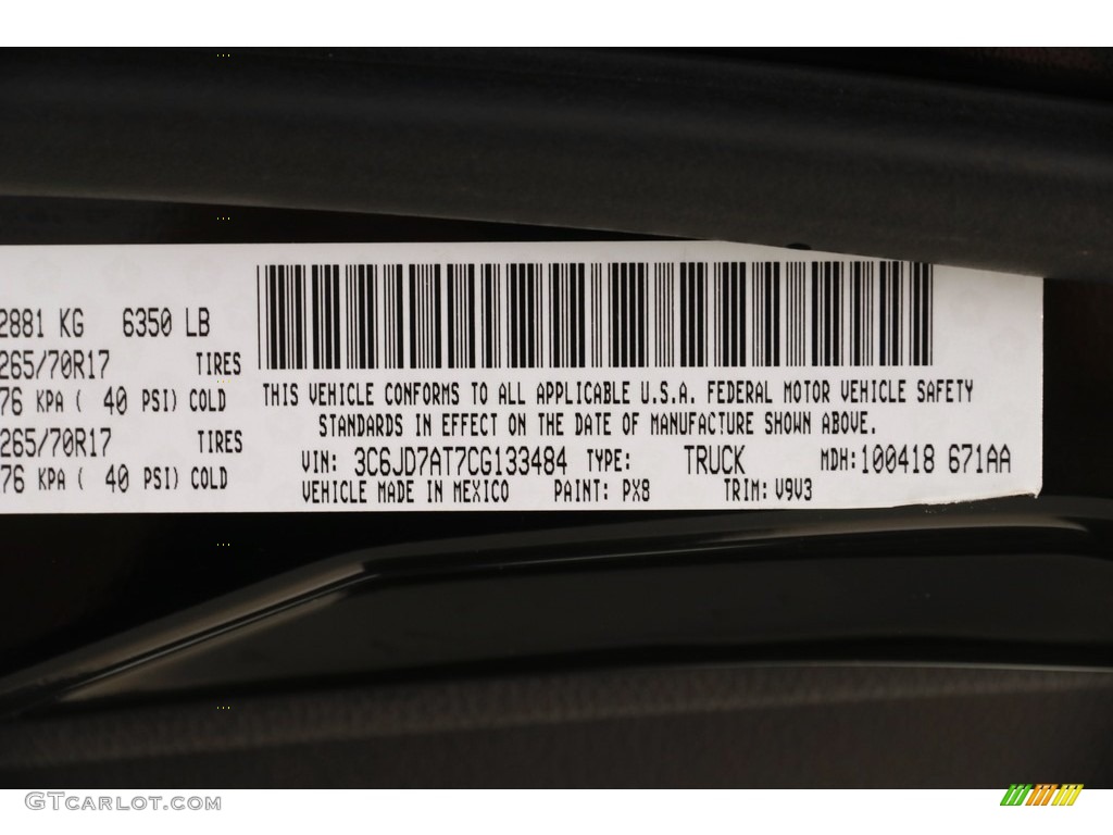 2012 Ram 1500 Express Regular Cab 4x4 - Black / Dark Slate Gray/Medium Graystone photo #17